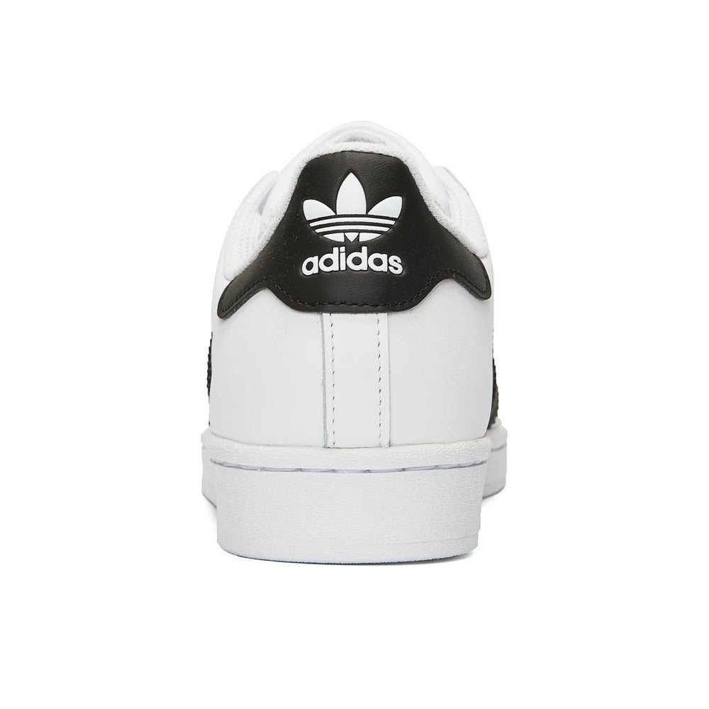 Adidas Superstar Blanco – Clásico, Atemporal y Para Todos